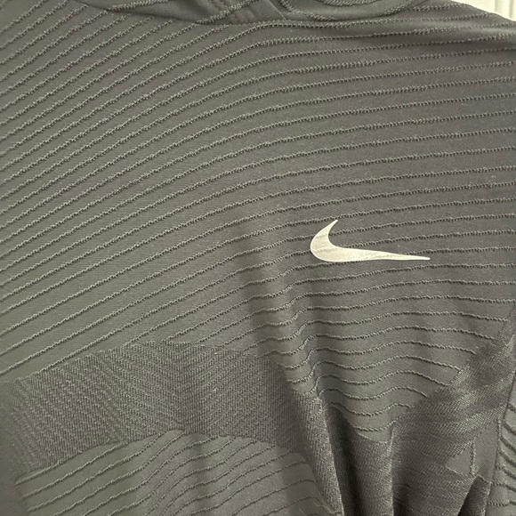 Nike Dri-Fit Long Sleeve Hooded Top - Picture 2 of 4